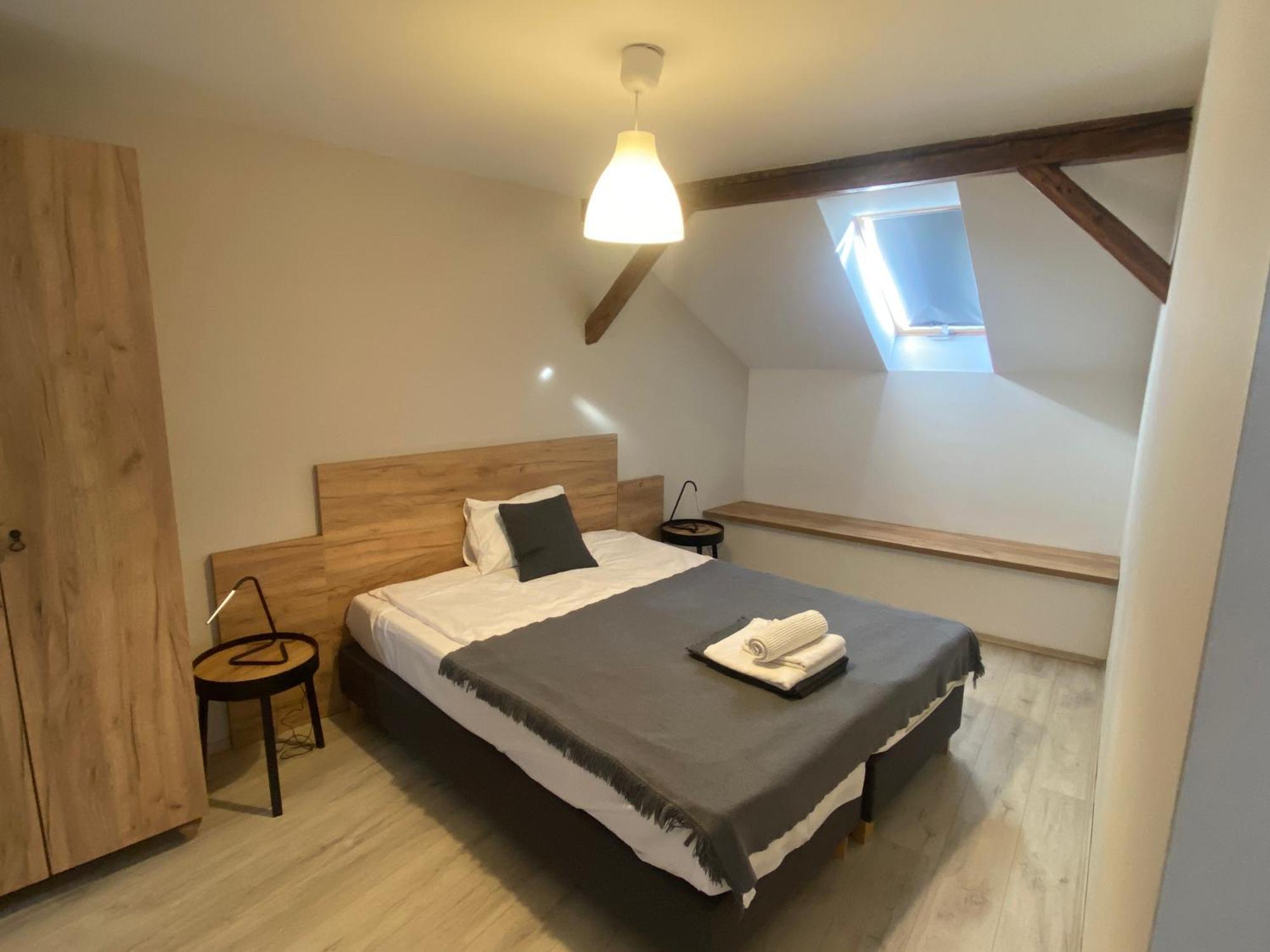 Vatus Apartmanhaz Vác מראה חיצוני תמונה